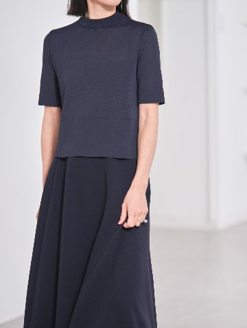 Darcy Sheer Navyの画像
