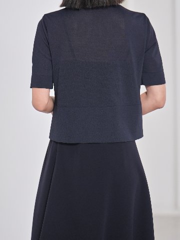 Darcy Sheer Navyの画像