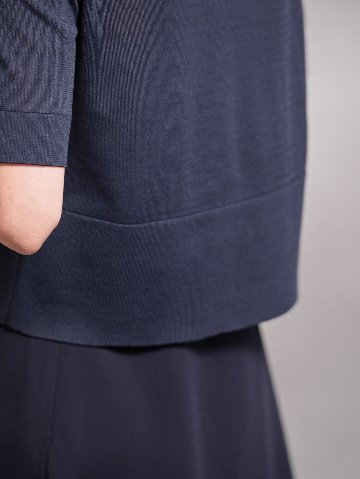 Darcy Sheer Navyの画像