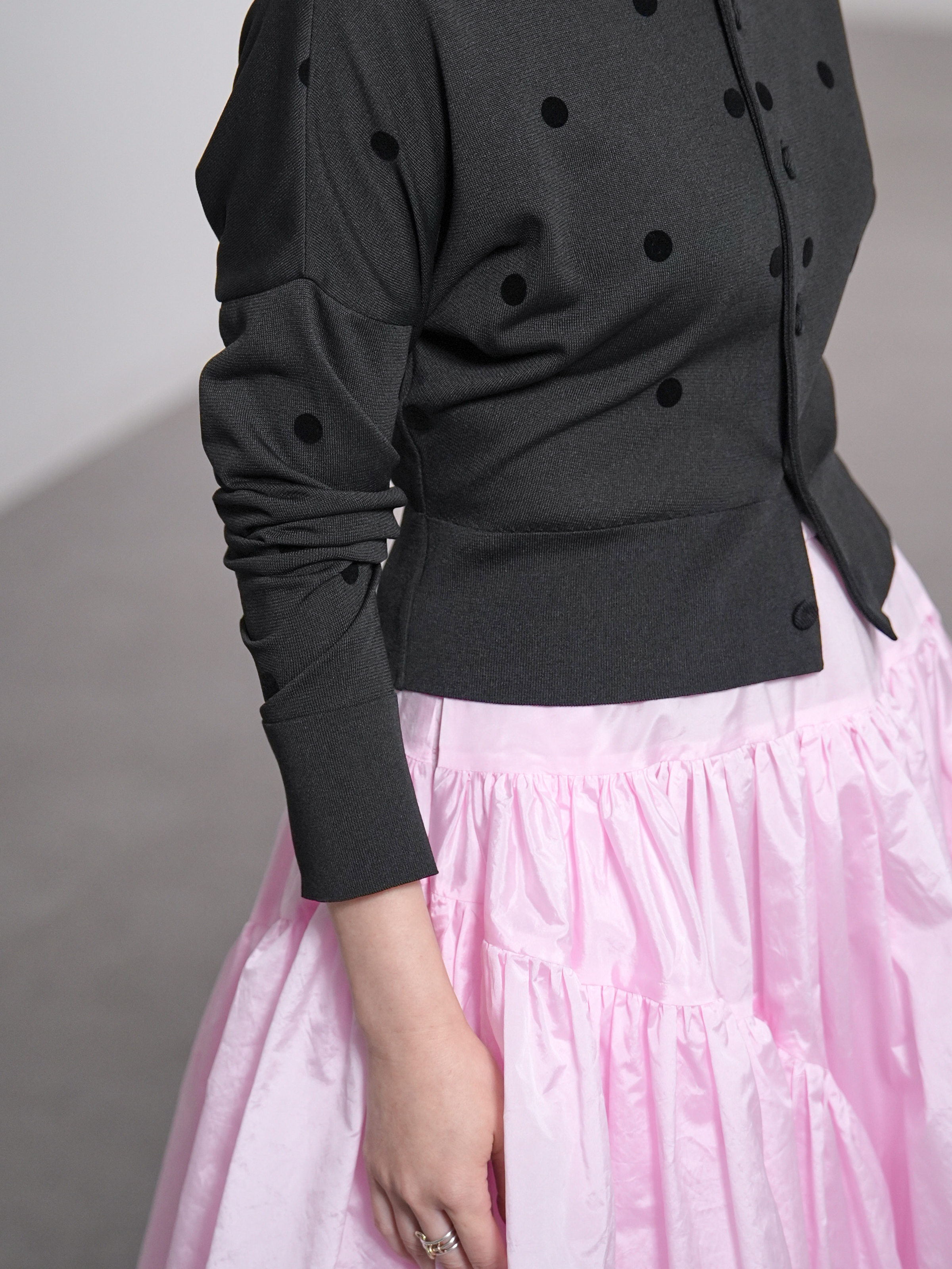 Demi Sheer Dot Black/Blackの画像