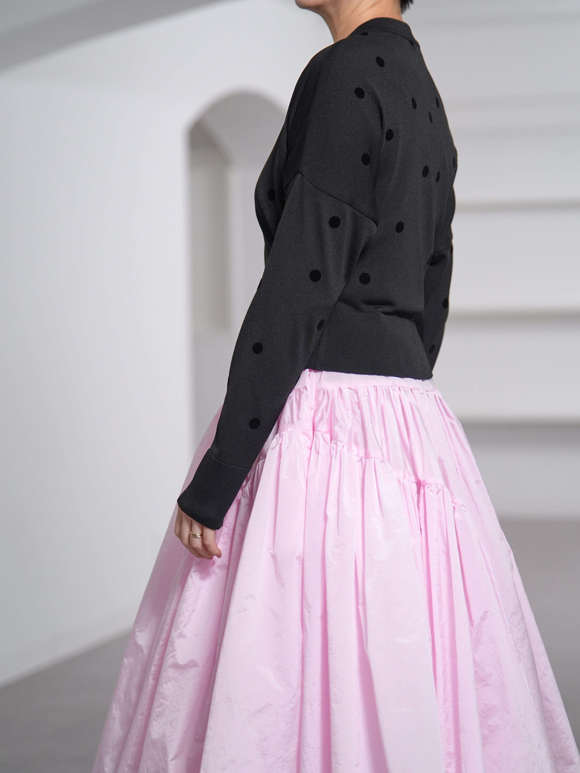 Demi Sheer Dot Black/Blackの画像