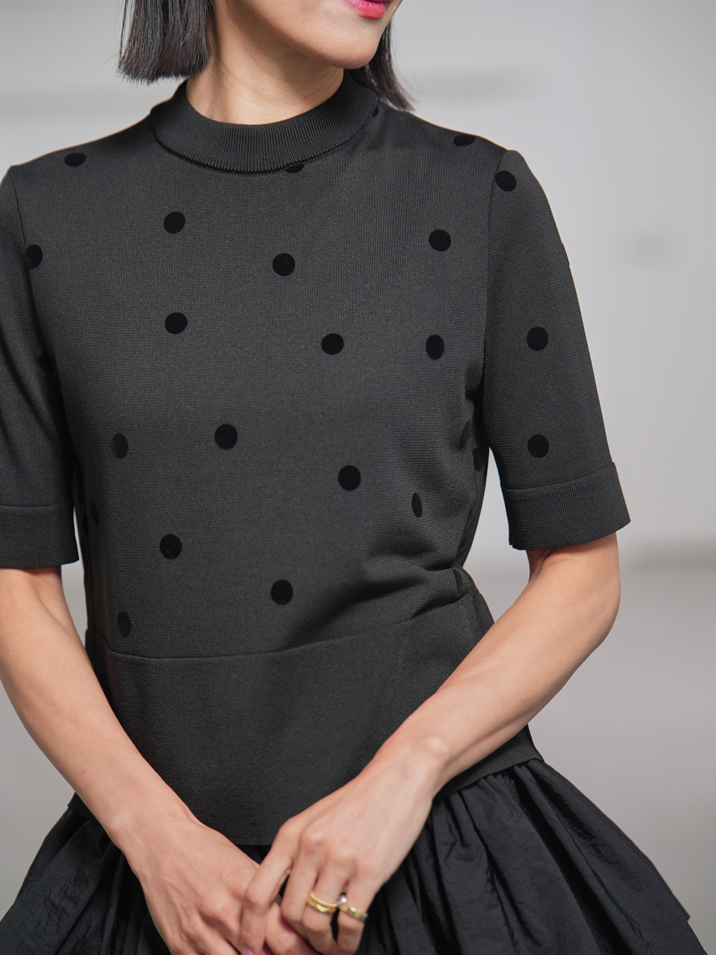 Darcy Sheer Dot Black/Blackの画像