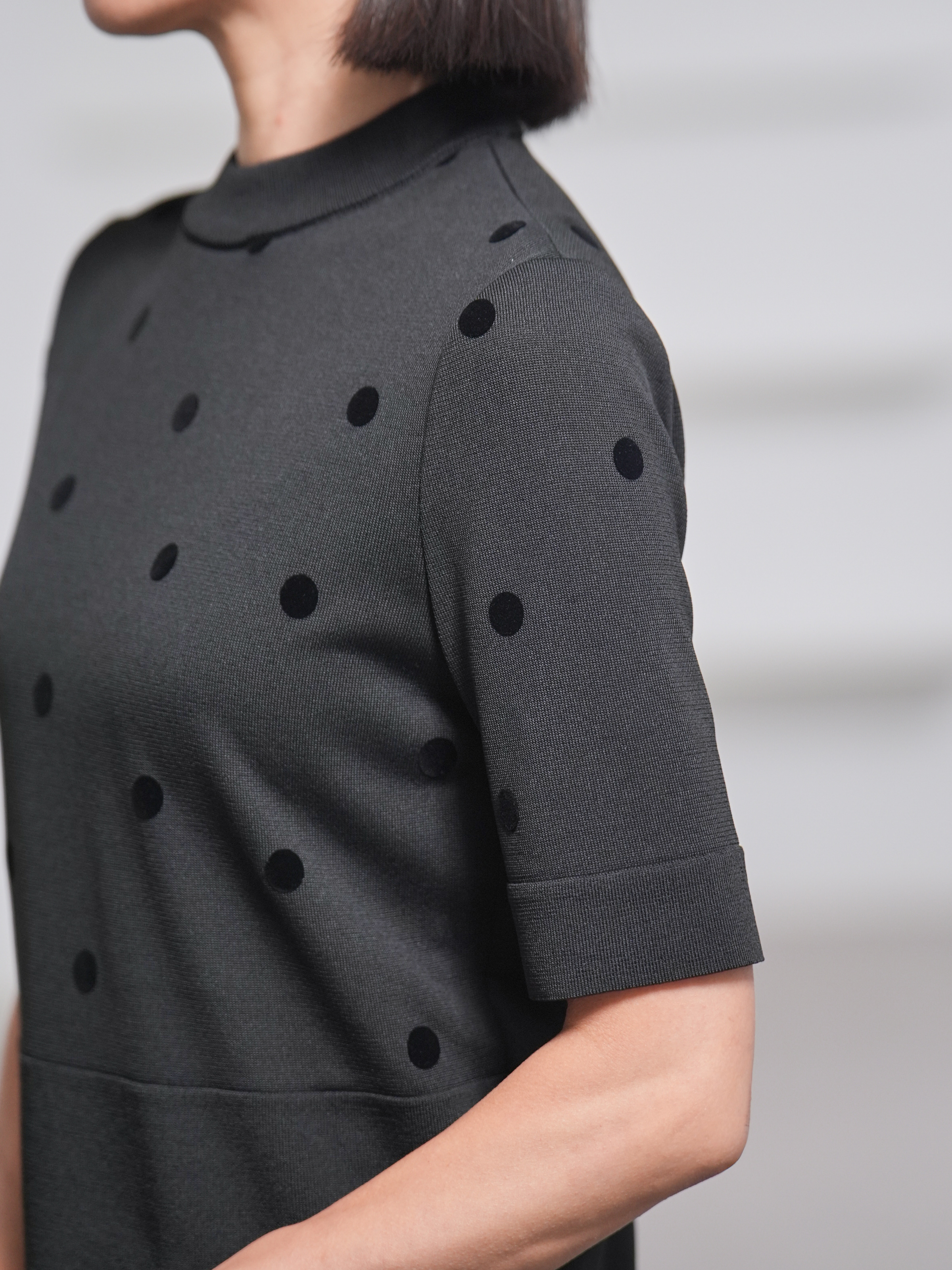 Darcy Sheer Dot Black/Blackの画像
