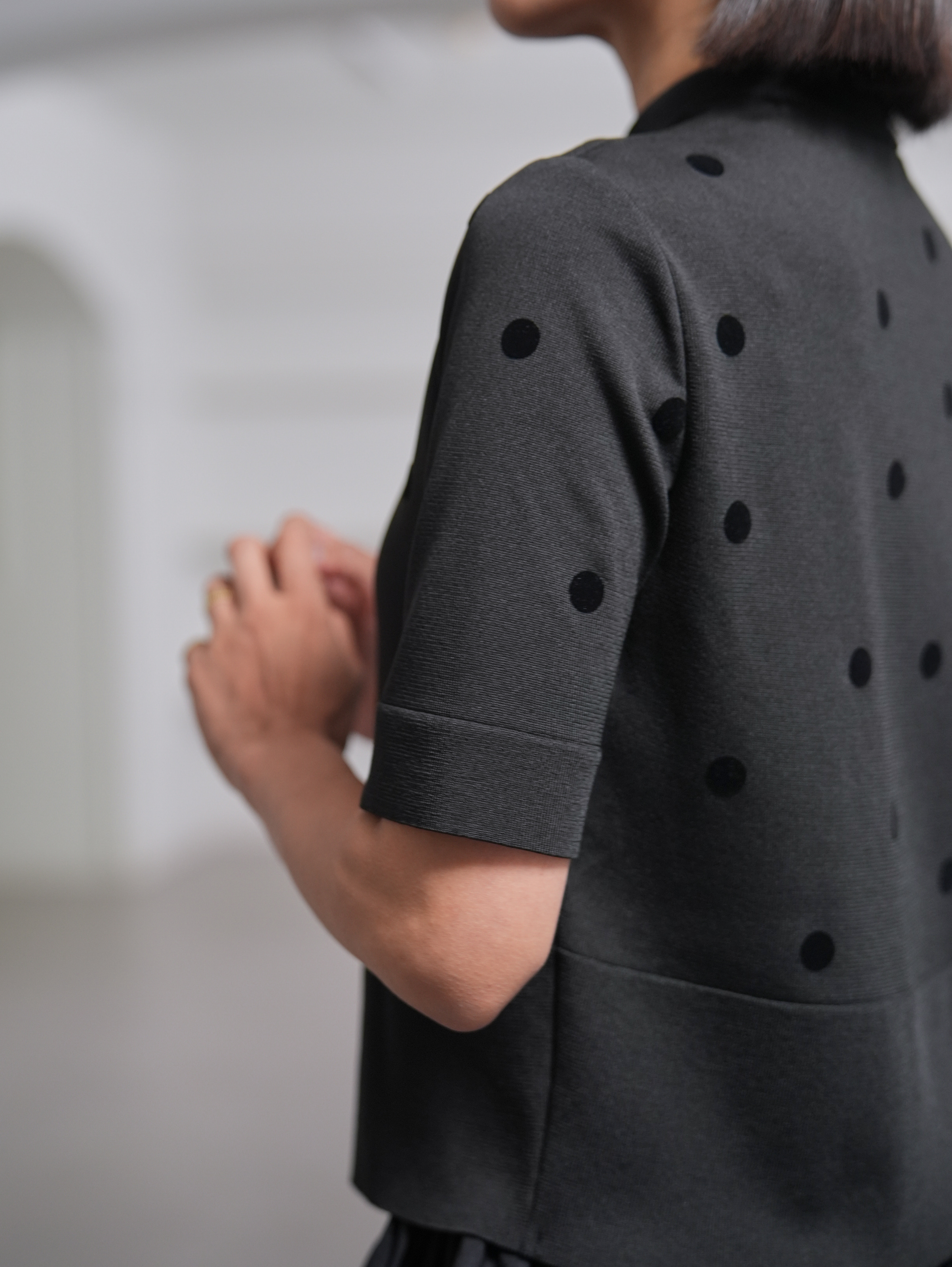 Darcy Sheer Dot Black/Blackの画像