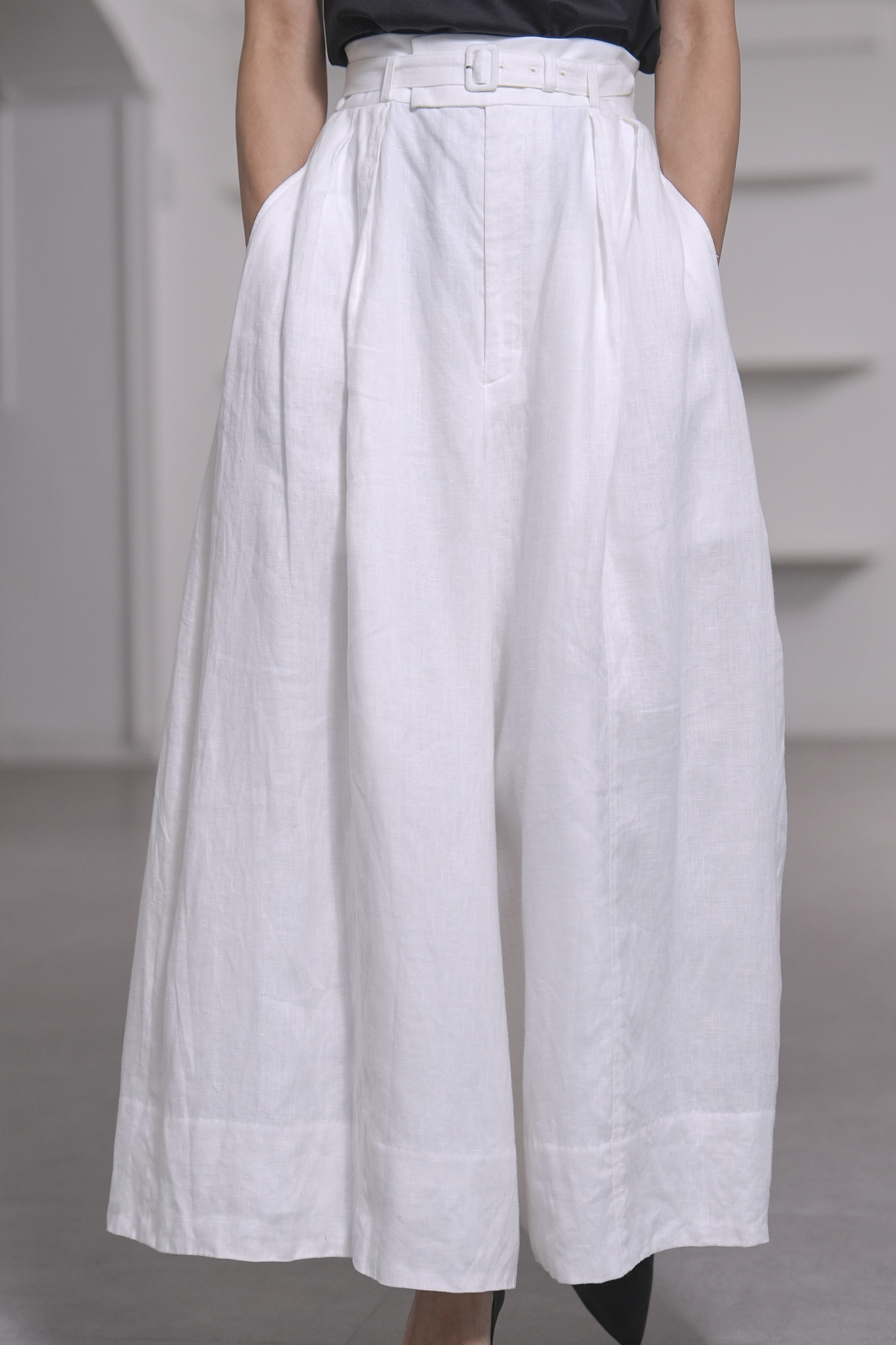 Fred Linen Whiteの画像