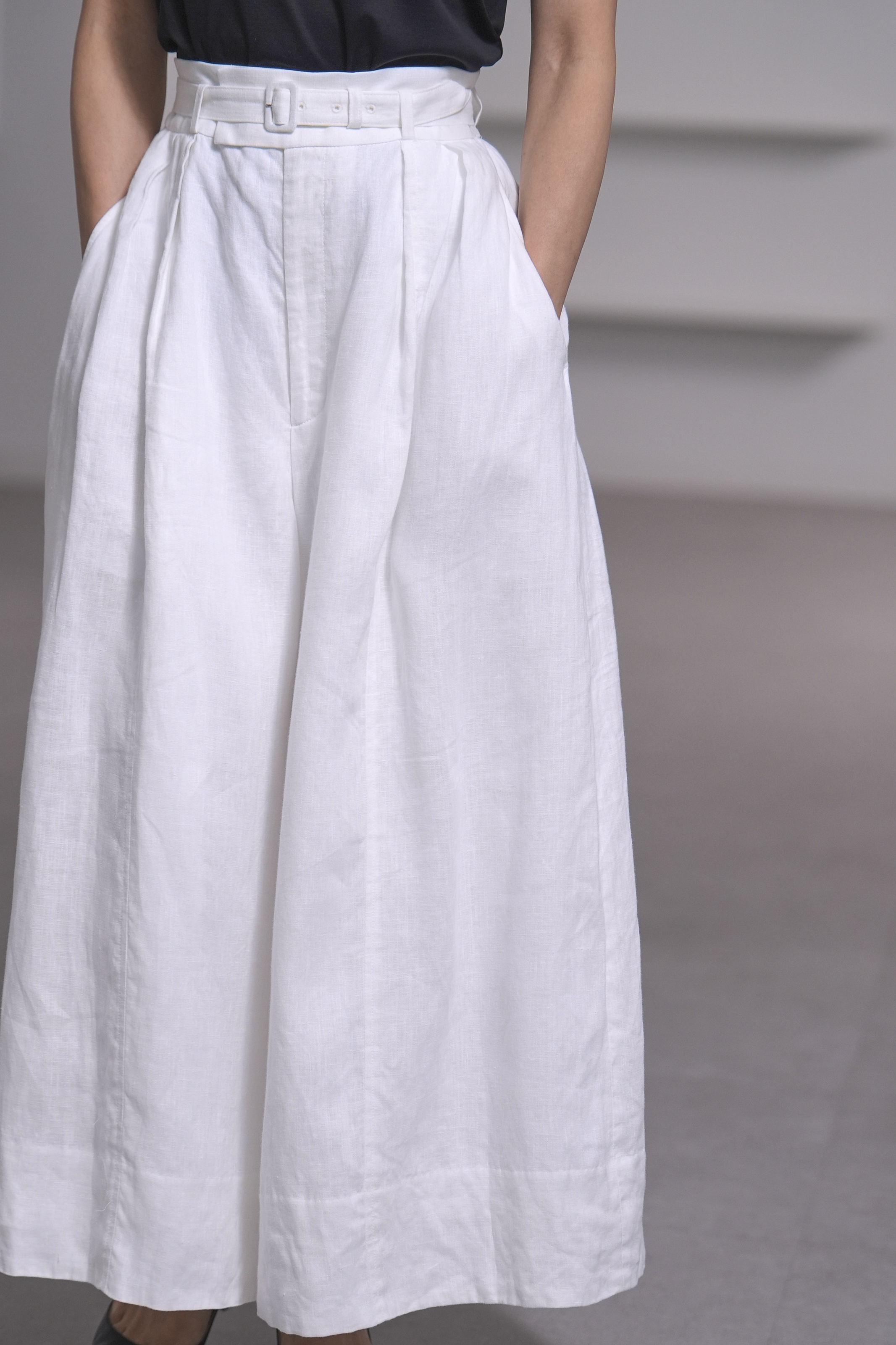 Fred Linen Whiteの画像