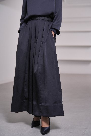 Fred Satin Navyの画像