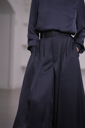 Fred Satin Navyの画像