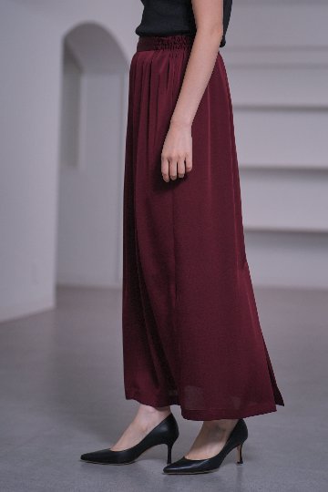 Lucia Satin Bordeauxの画像