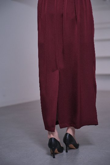 Lucia Satin Bordeauxの画像