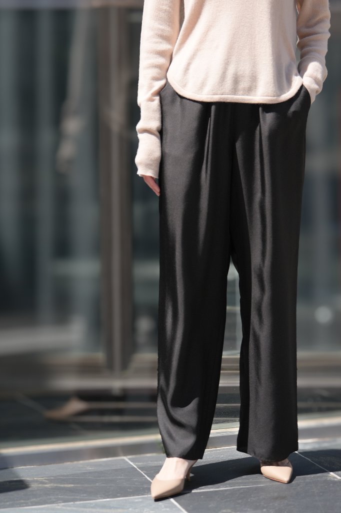 【8月末-9月上旬デリバリー予定】Victor Silk (全3色)の画像