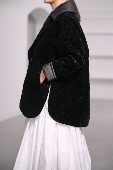 【12月中旬デリバリー予定】Seth Velvet Quilt Blackの画像