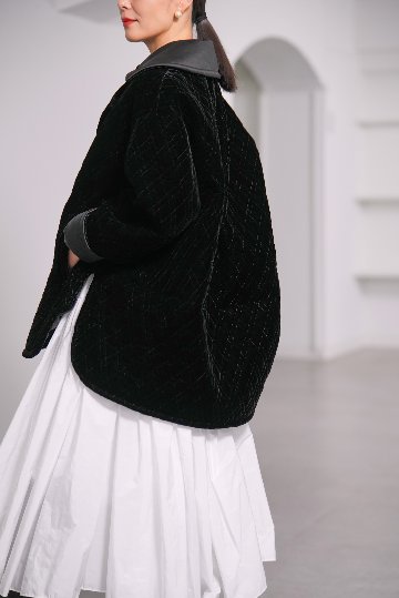 【12月中旬デリバリー予定】Seth Velvet Quilt Blackの画像