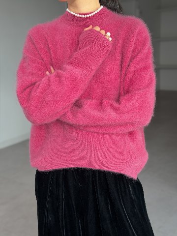 【12月末デリバリー予定】Alma Fur Cashmere Rubyの画像