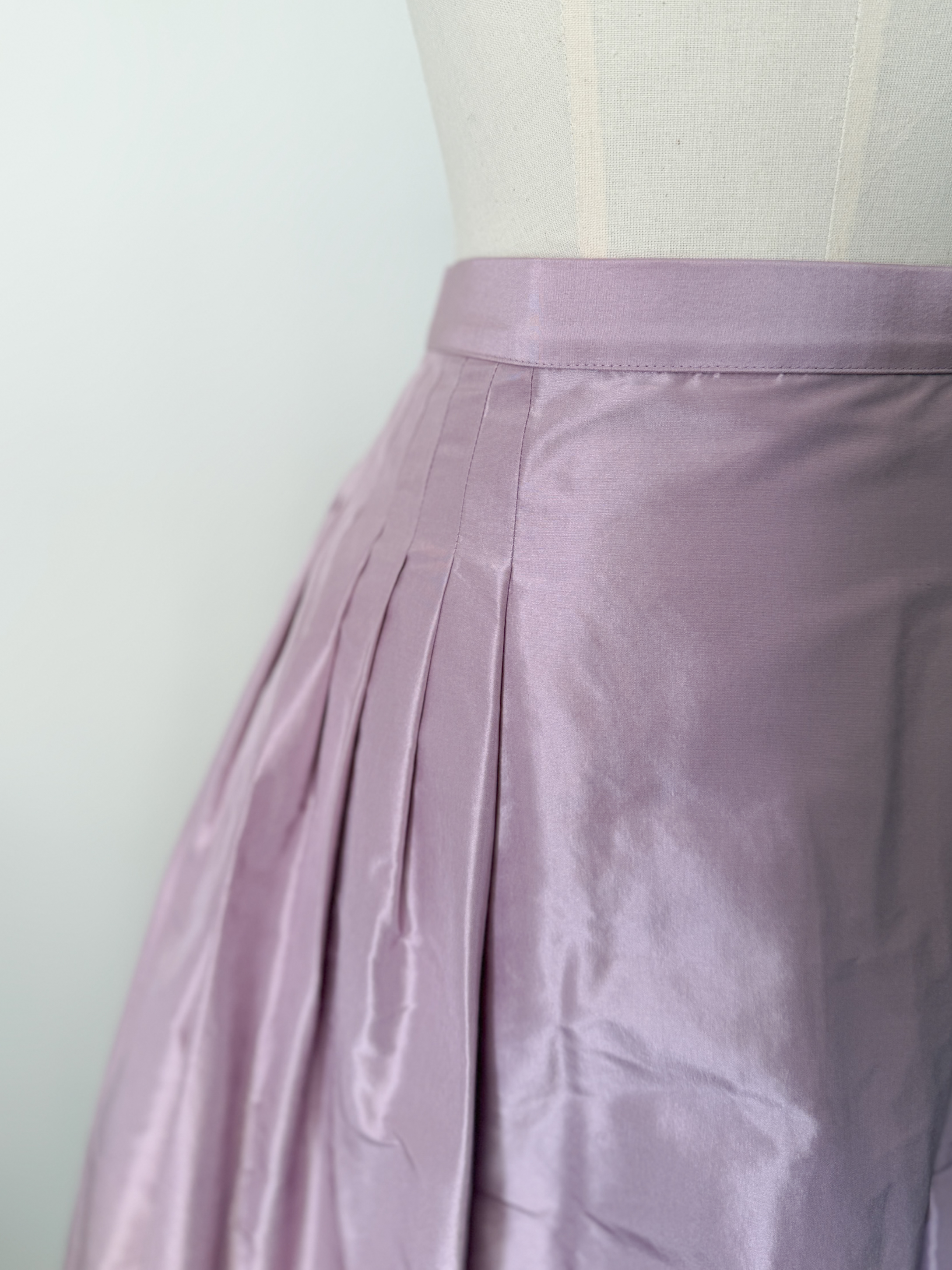 Elsa Silk Lilacの画像