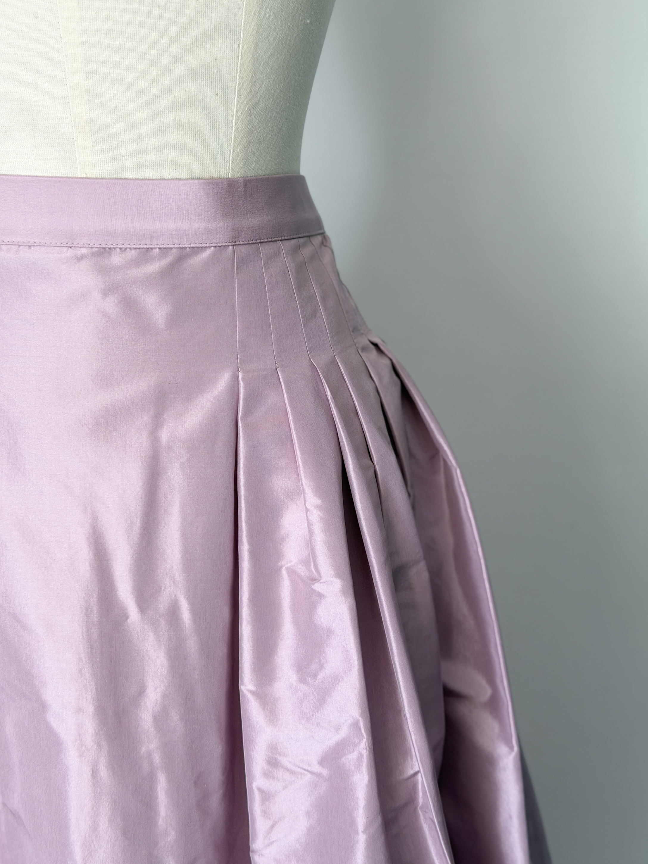 Elsa Silk Lilacの画像