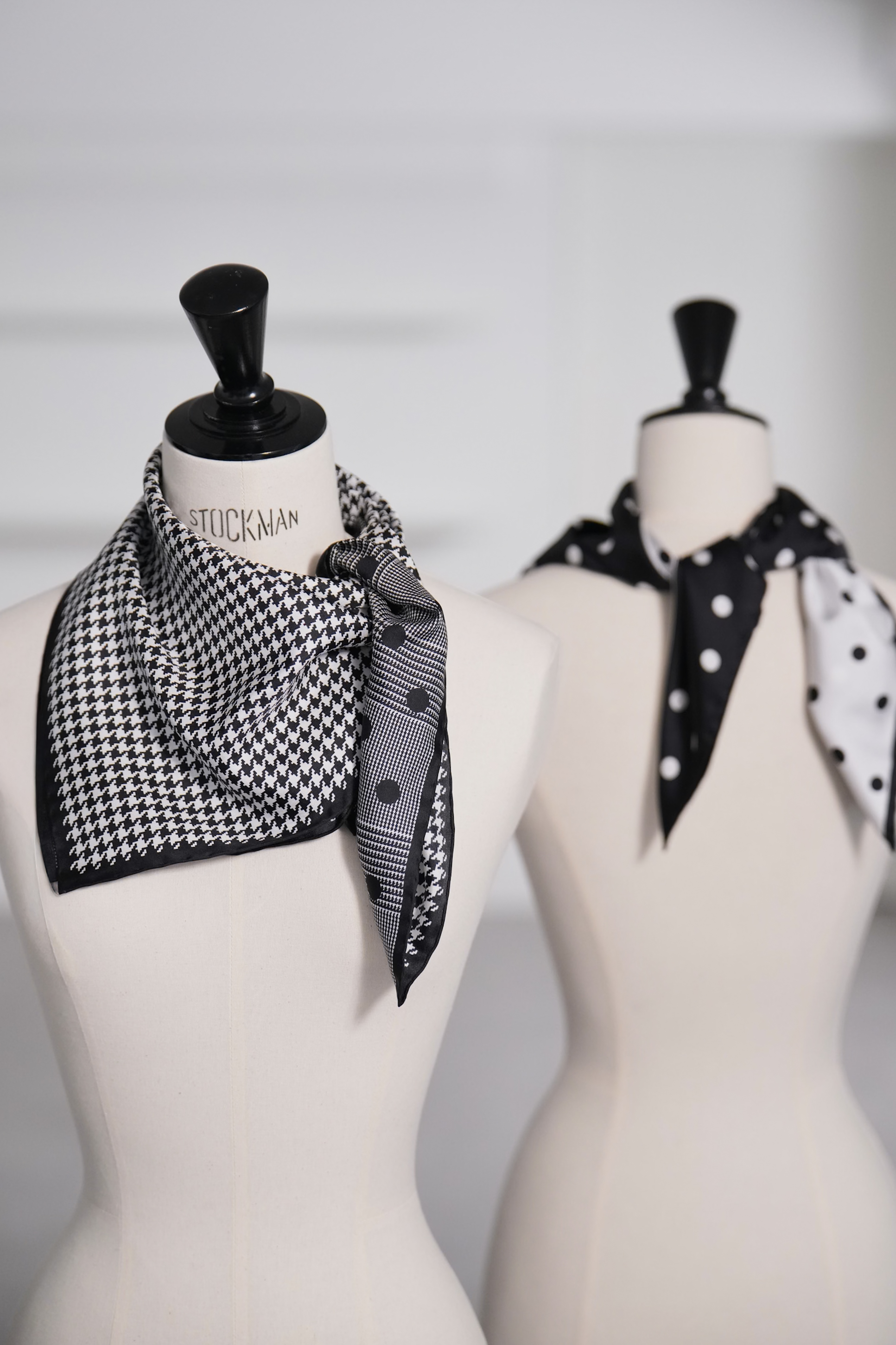 Tanya Houndstooth Polkaの画像