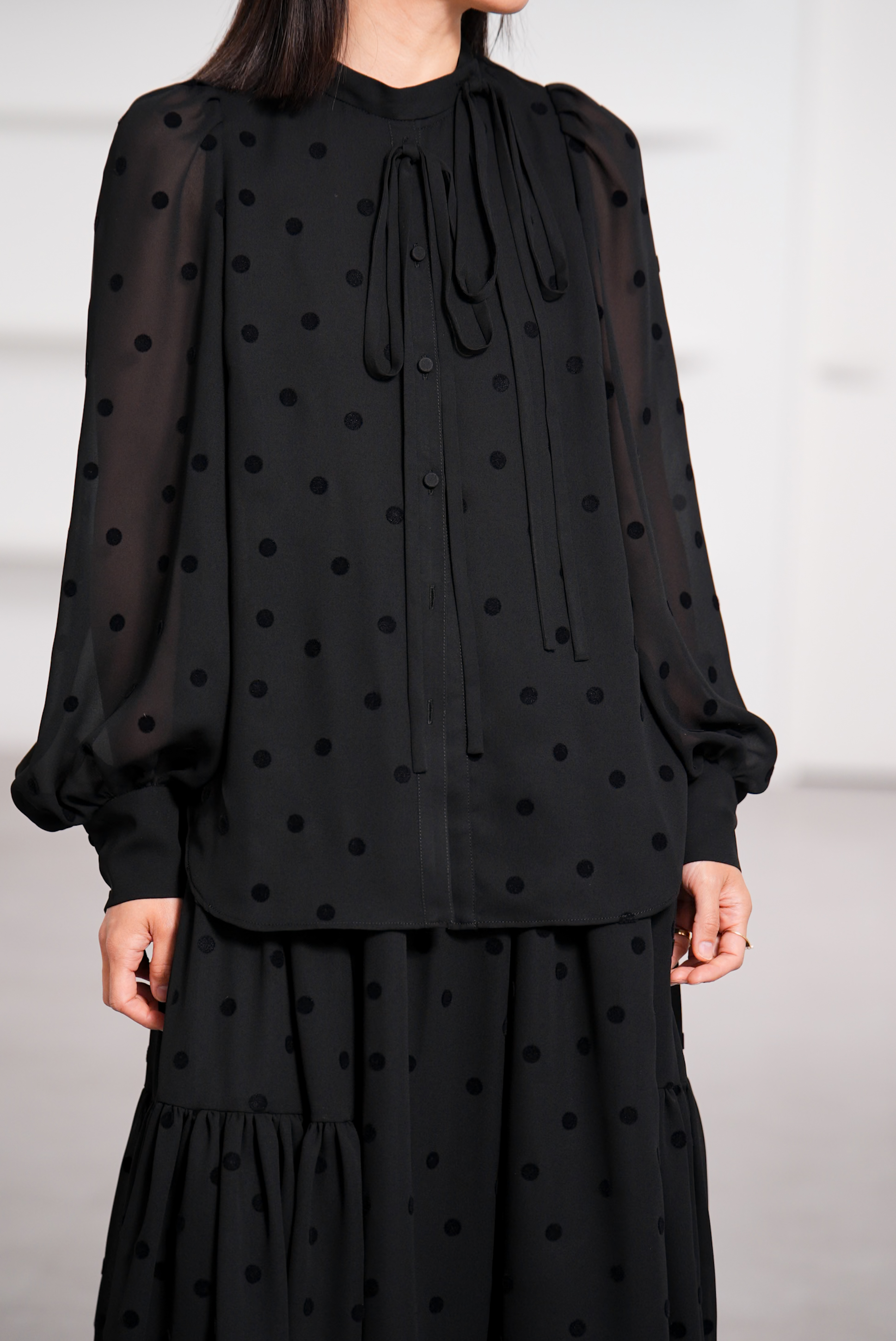Rosie Mink Dot Blackの画像