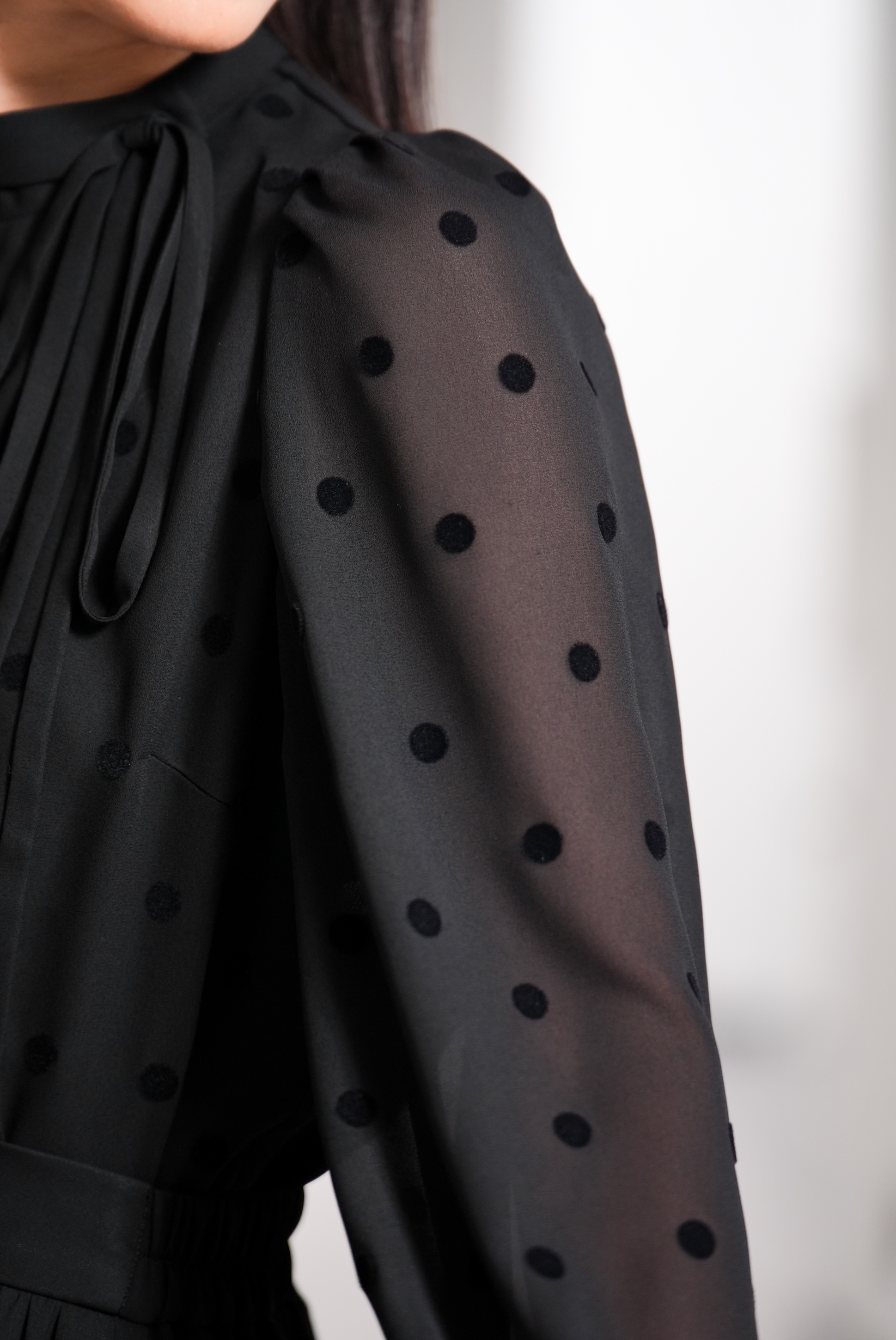 Rosie Mink Dot Blackの画像