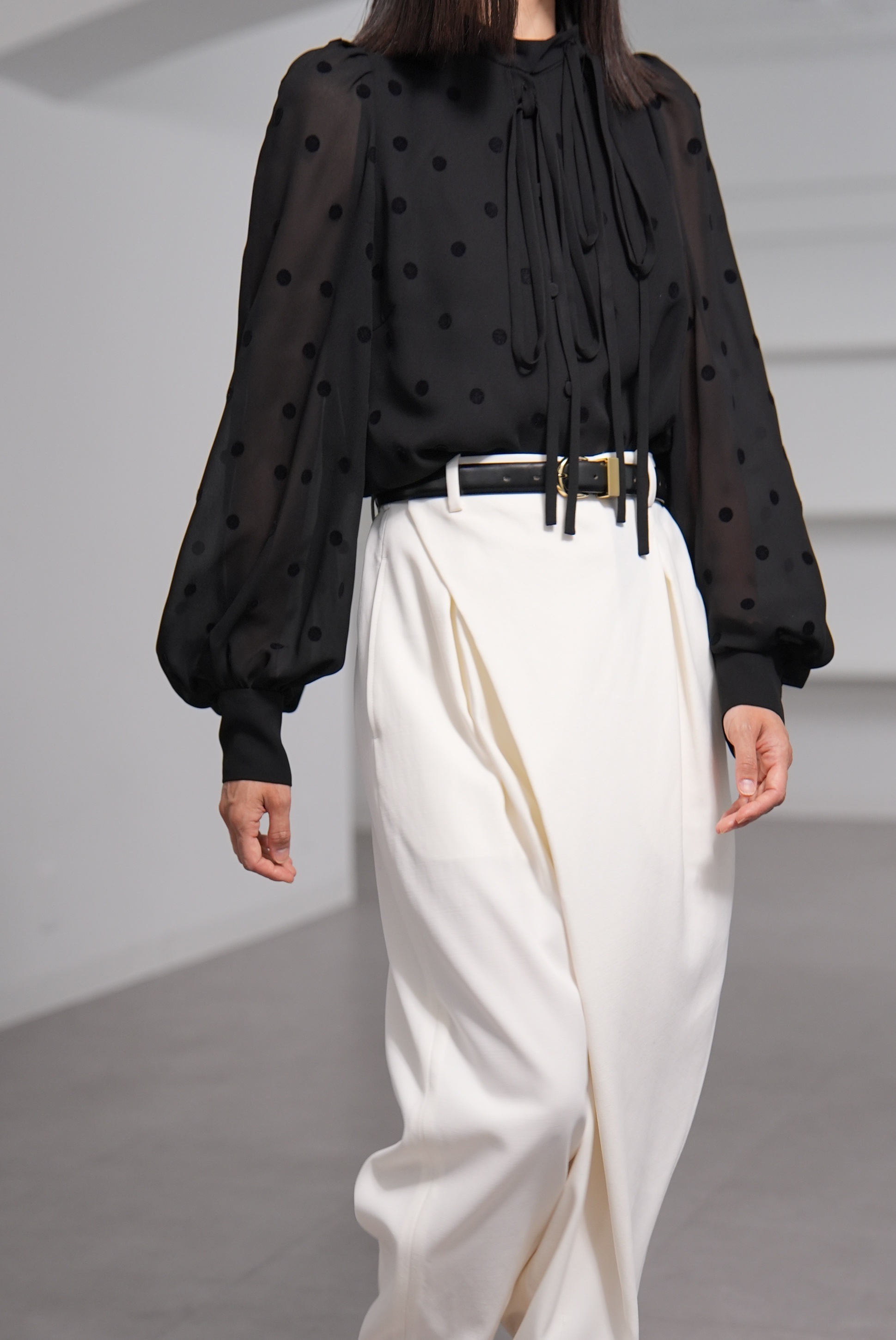 Rosie Mink Dot Blackの画像