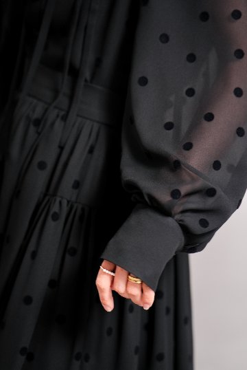 Rosie Mink Dot Blackの画像
