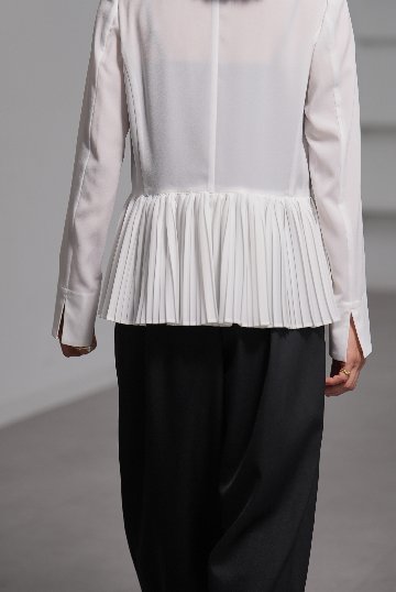 Bruna Whiteの画像