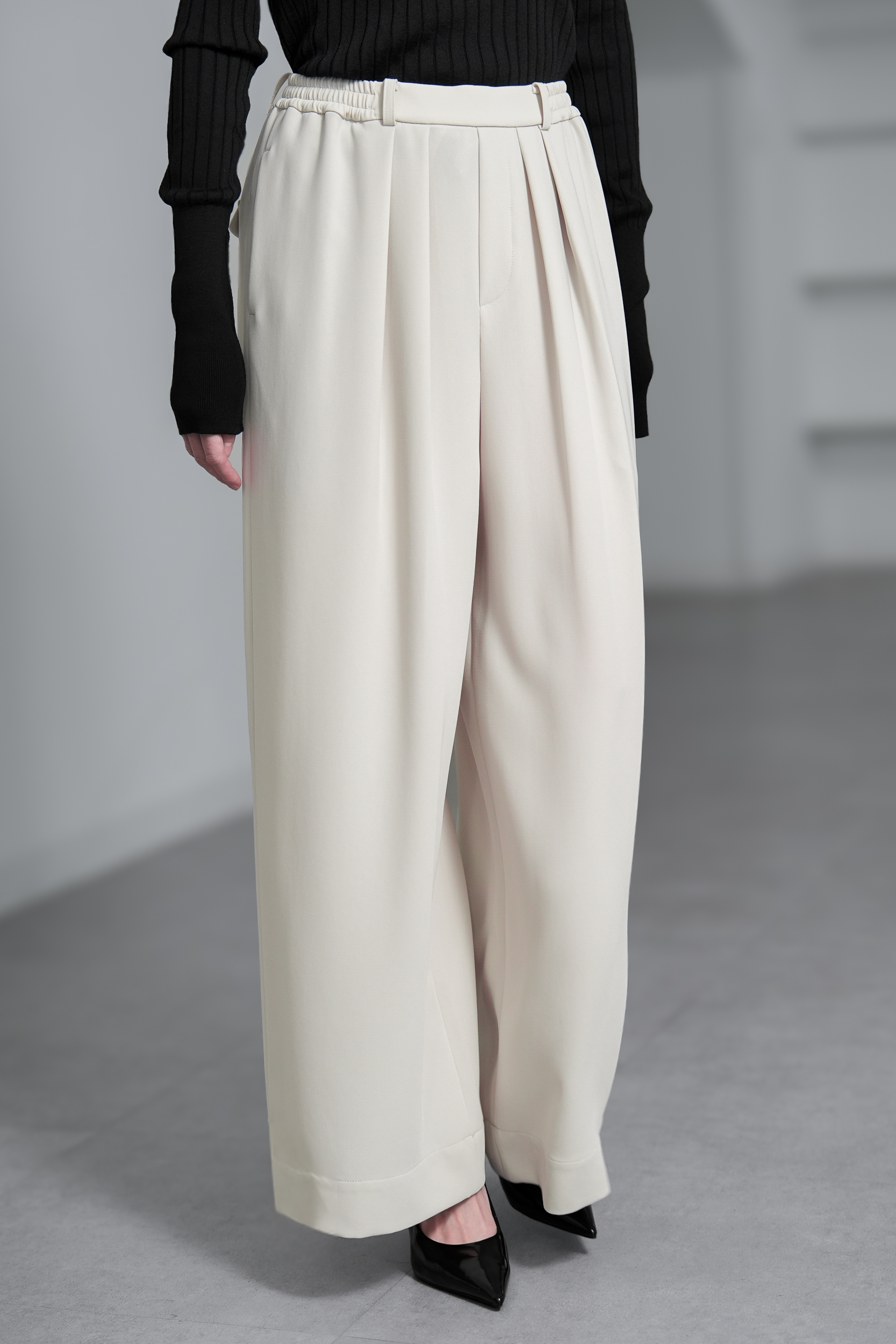 Rowan Ecruの画像