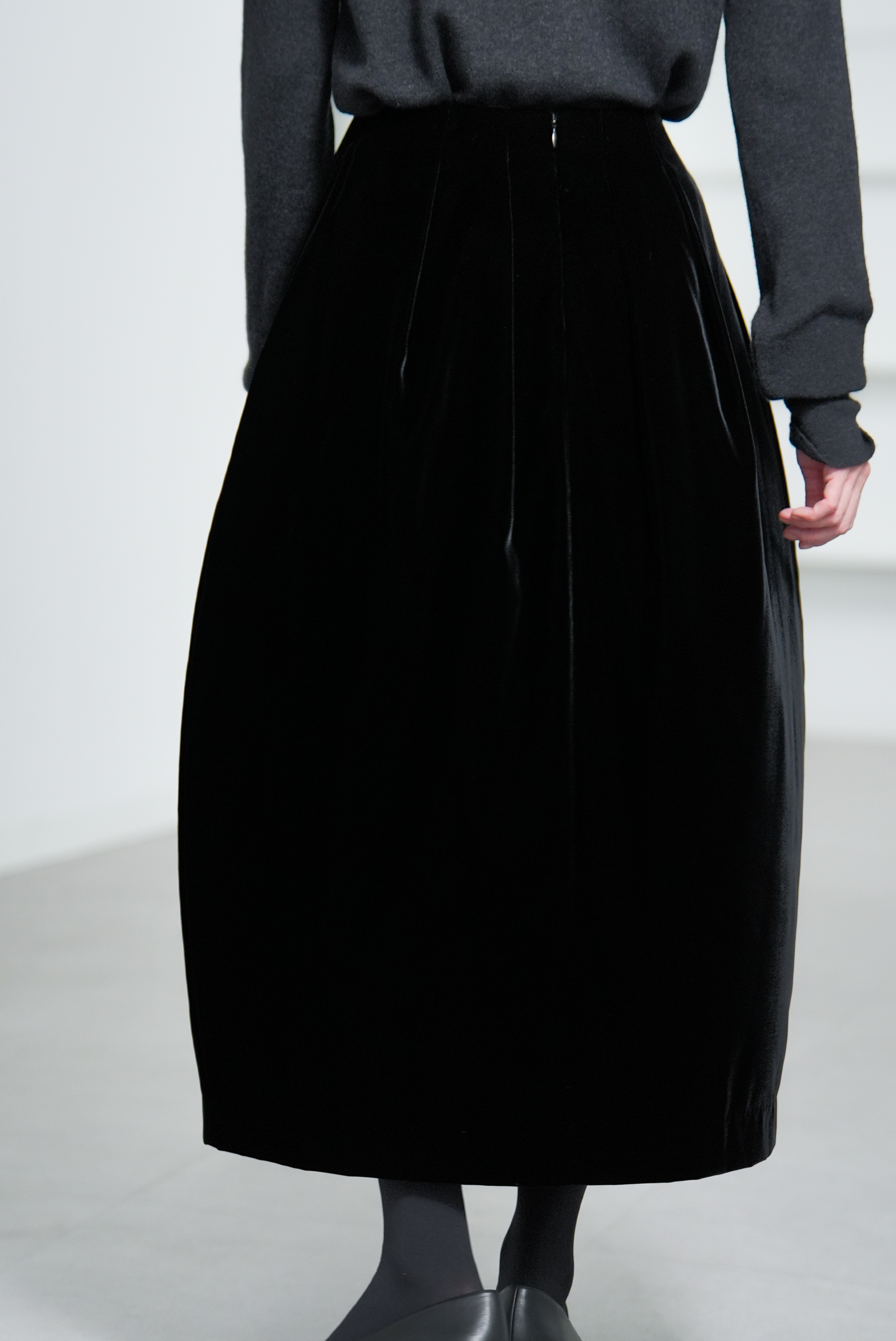 Renee Velvet Blackの画像