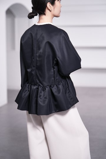 Lydia Blackの画像