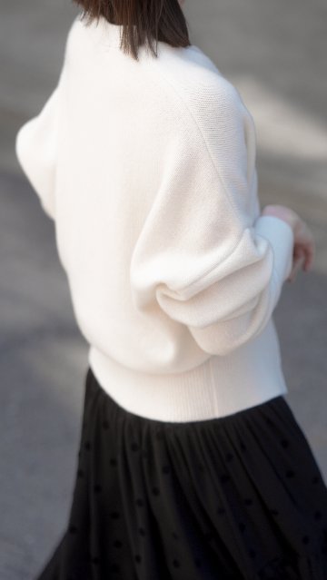 Emilia Pearl OffWhiteの画像