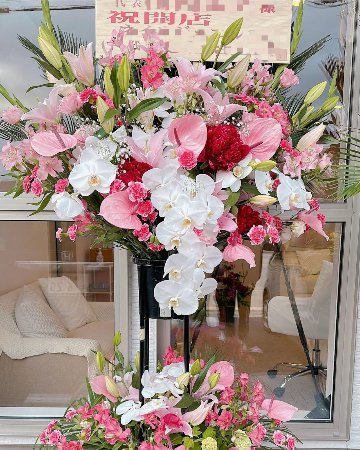 お祝い二段スタンド花の画像