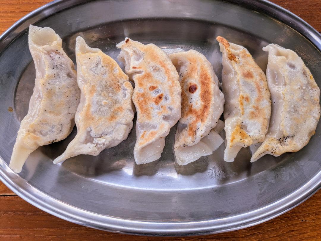 肉汁溢れるイノシシ餃子の画像