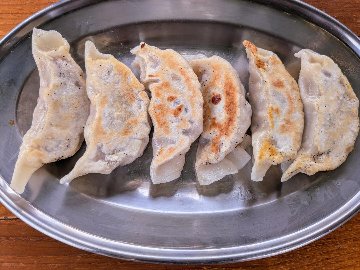肉汁溢れるイノシシ餃子の画像