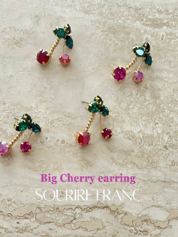 Big Cherry Earringの画像