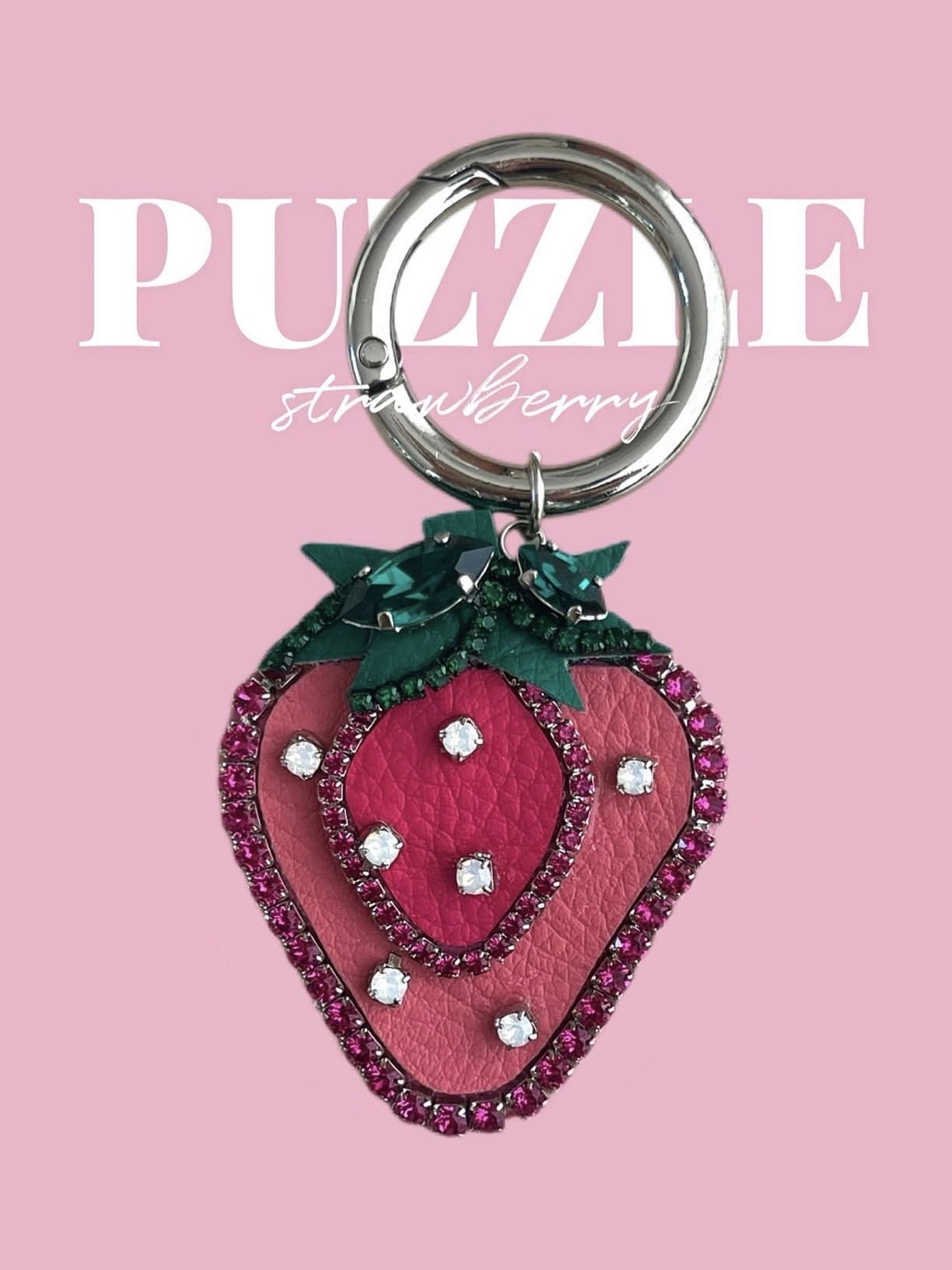 Puzzle strawberryチャームの画像