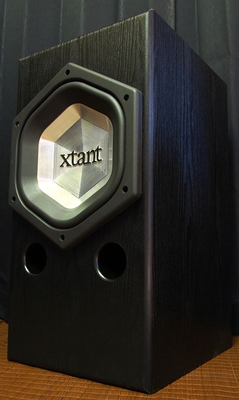 バスレフ型アクティブサブウーファー★xtant X104の画像
