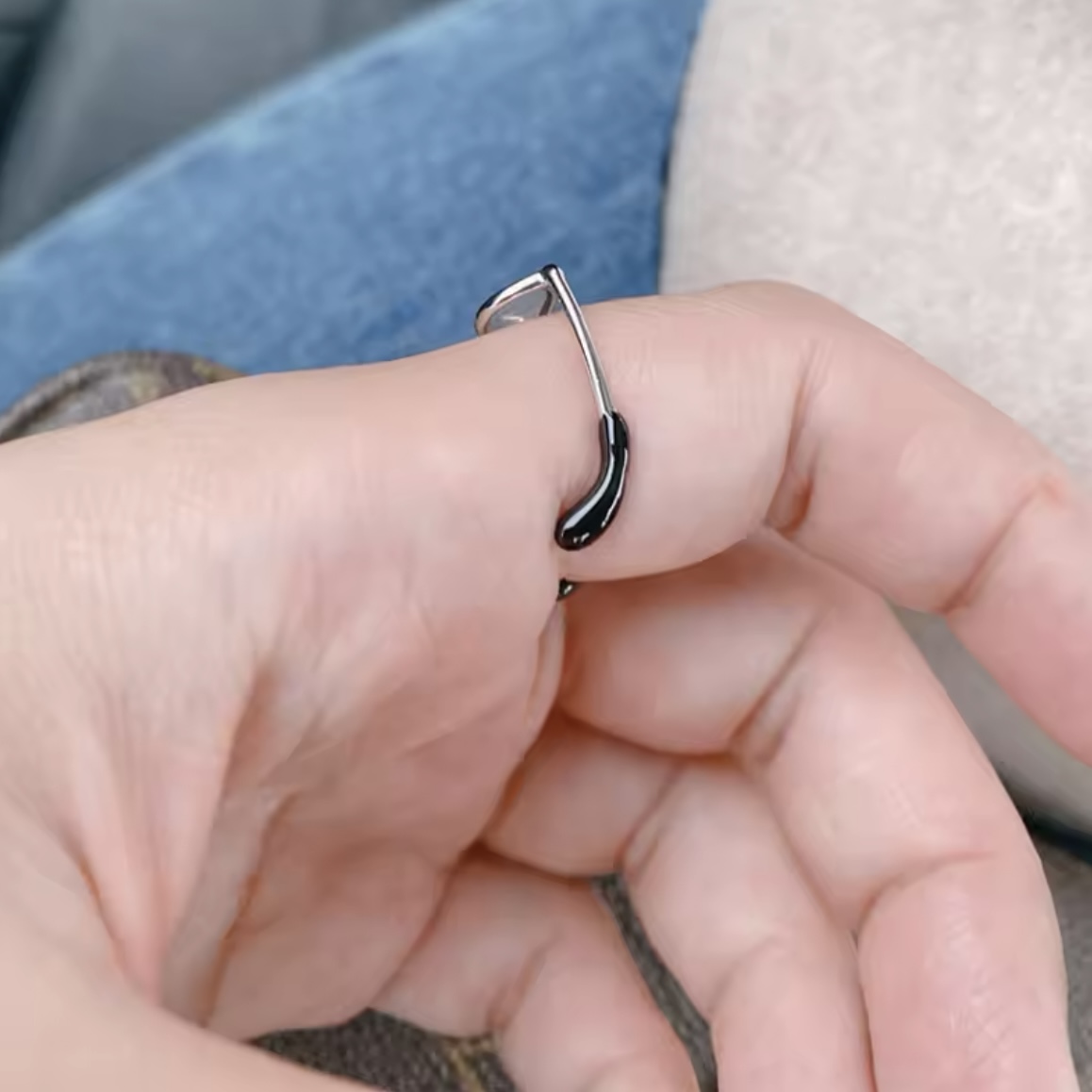 メガネリングの画像