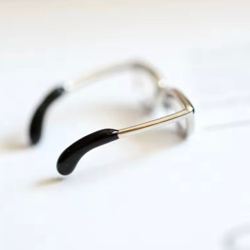 メガネリングの画像