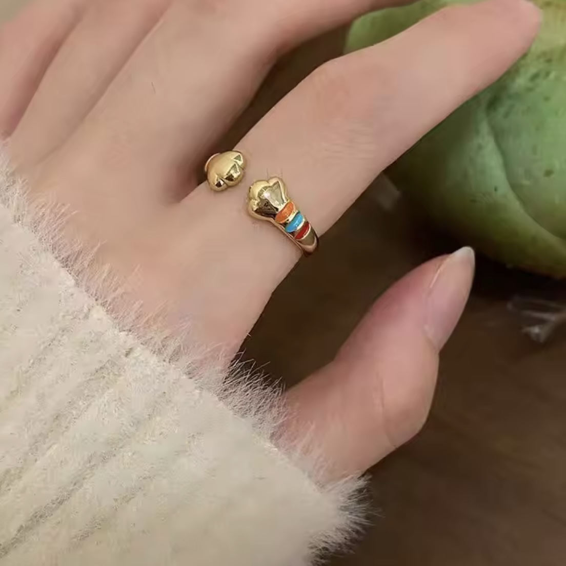 にじ猫リングの画像