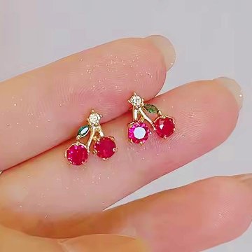 【1点】さくらんぼピアス*ゴールドの画像