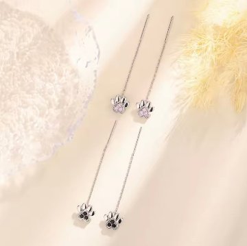 肉球ドロップピアス*925シルバーの画像