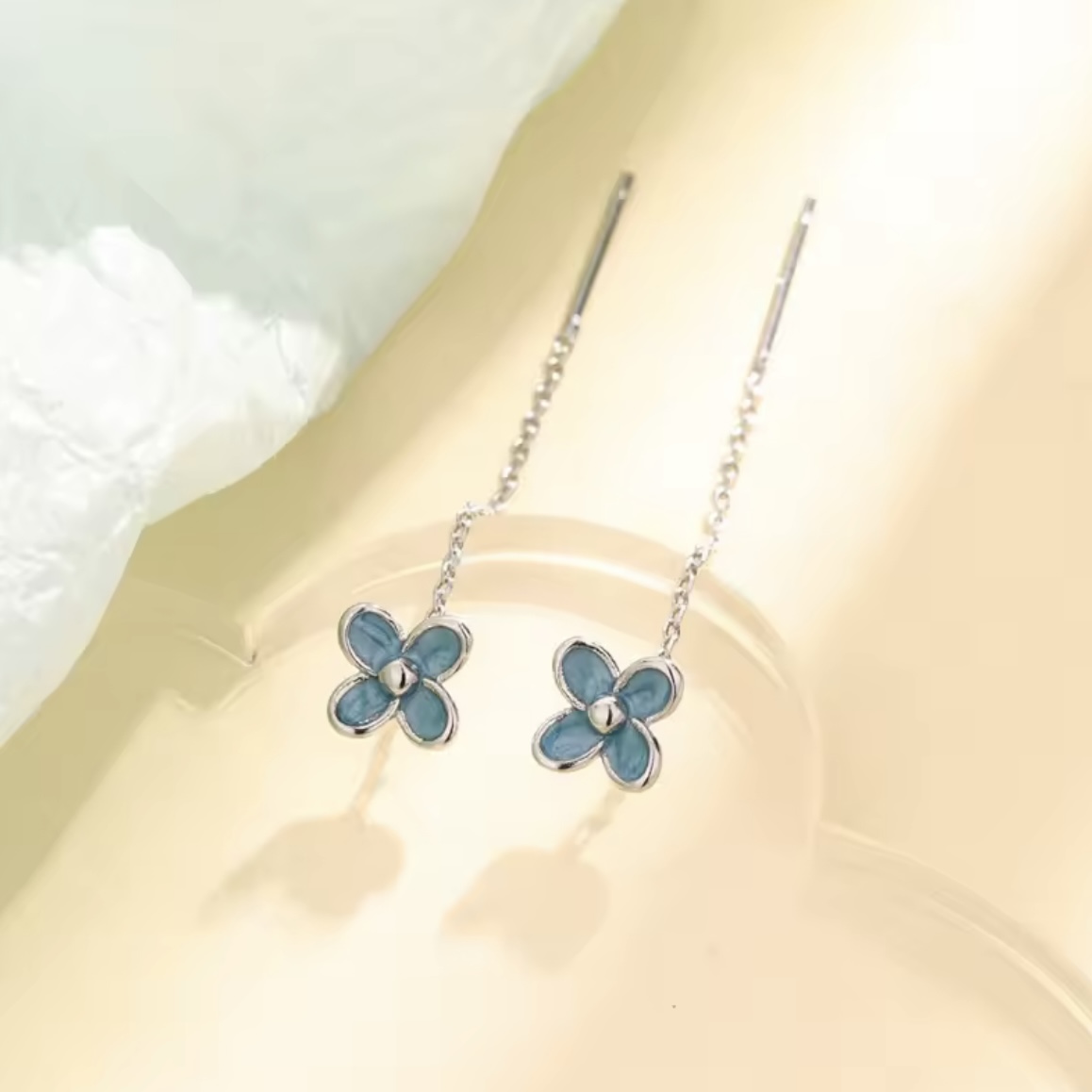 青い花ドロップピアス*925シルバーの画像
