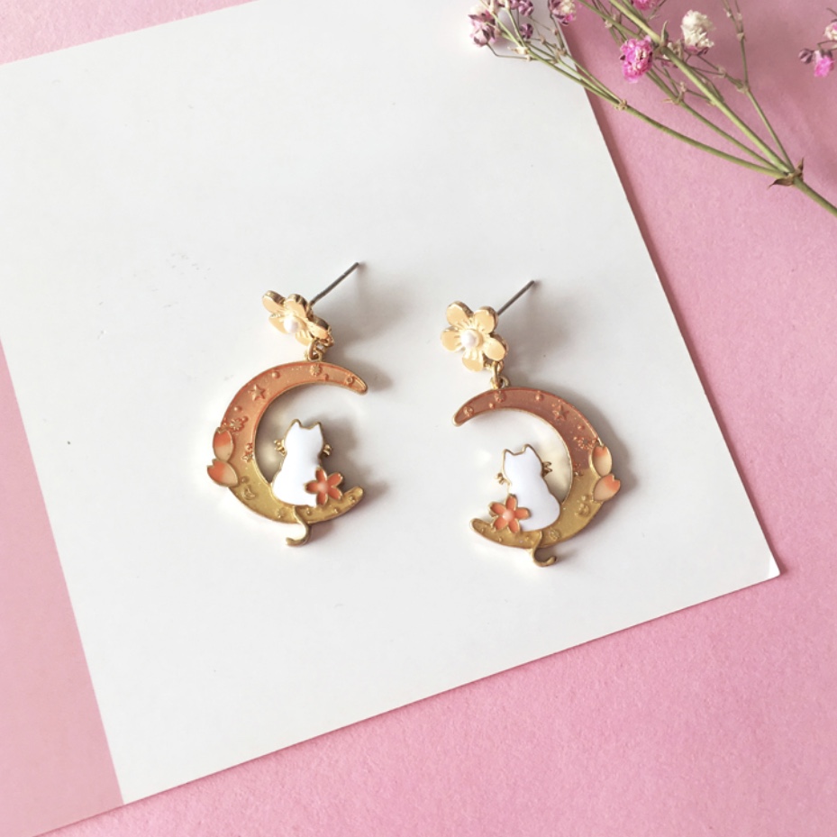 三日月*猫さくらピアスの画像