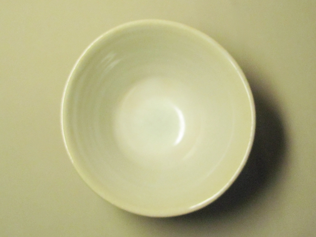 白釉結び高台茶碗（小）　桐箱付き画像