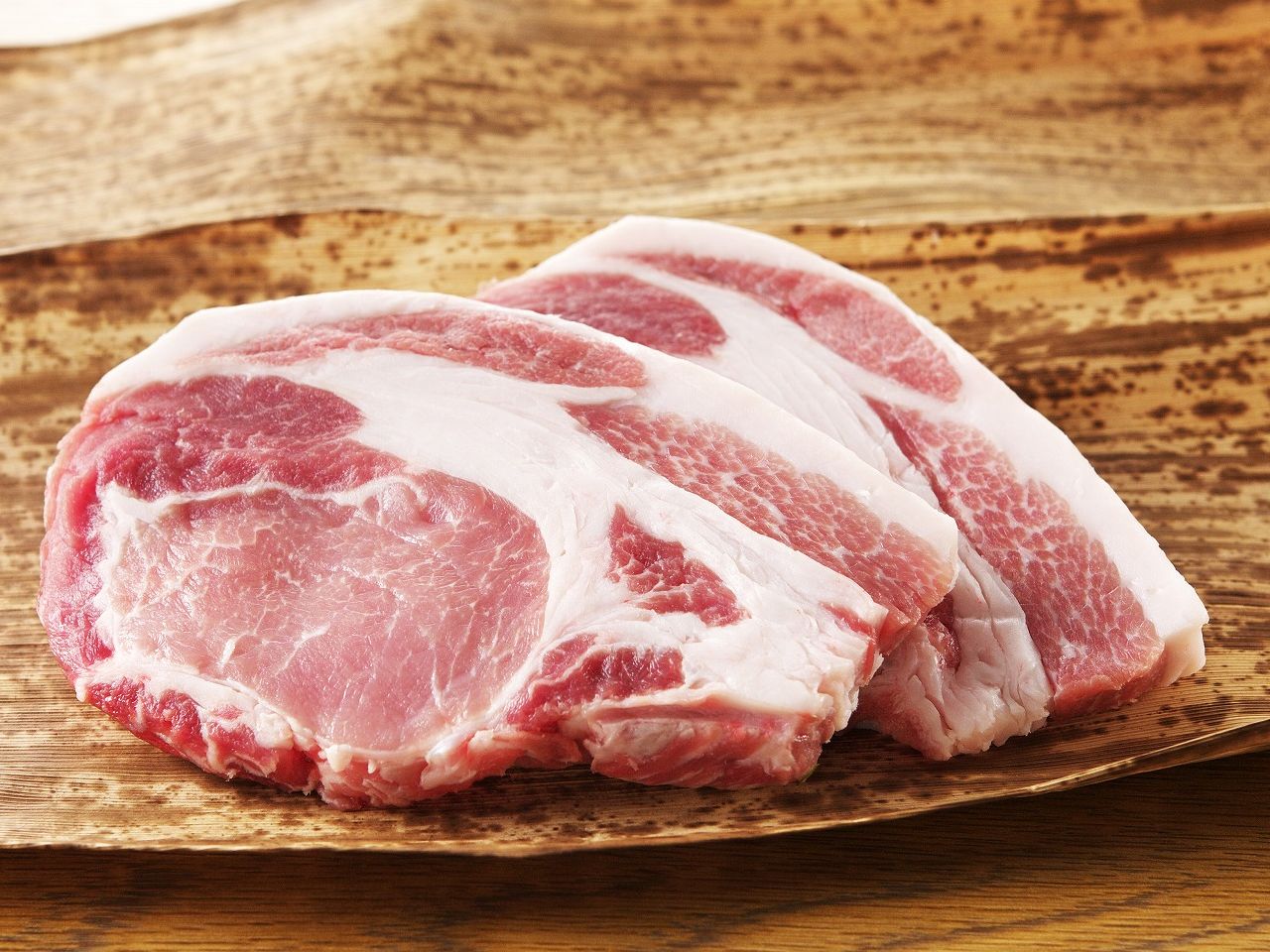 米澤豚一番育ち ロース肉 (トンカツ・トンテキ用) / 美味しい山形県産のブランド豚 「三元豚」 を使用画像