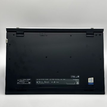 Sony Vaio VJPG11C12N 【i7-7500U(2.70GHz)/16GB/256 SSD/Windows 11 Pro】の画像