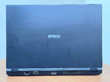 EPSON Endevor NA520E i7-8gen 8GB S256GBの画像