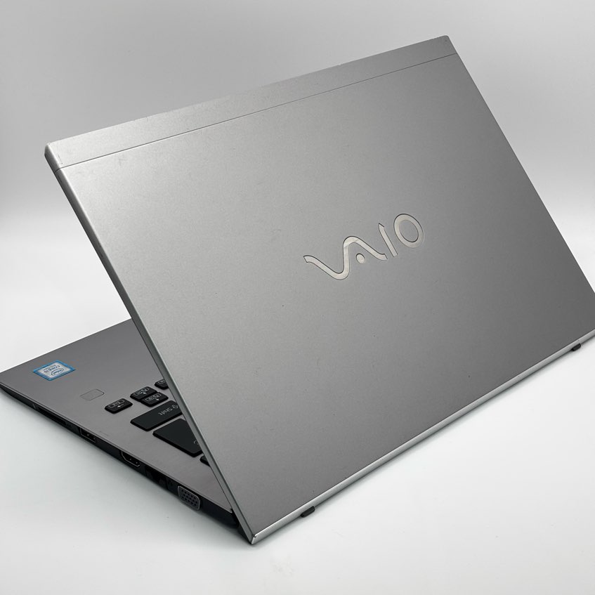 Sony Vaio VJPG11C11N 【i5-8250U 1.60GHz/8GB/256GB/Win11】の画像