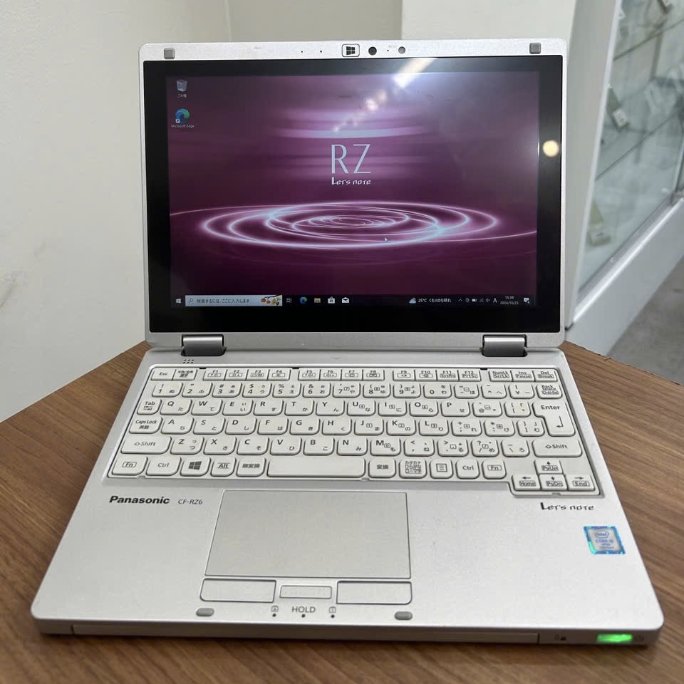 Panasonic Let''s note CF-RZ6