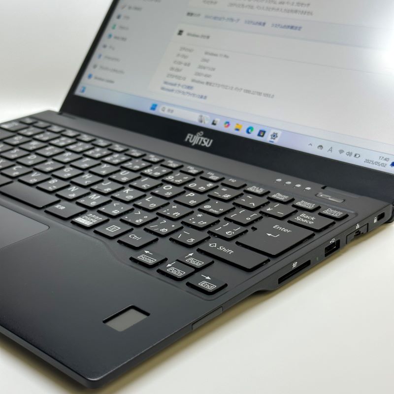Fujitsu LIFEBOOK U9310/D 【i5-10310U(1.70GHz)/16GB/256GB SSD/Win11Pro】WPS Office 2付きの画像